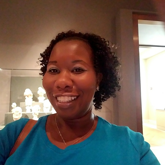 Meet your Posher, Saiida - Picture 2 of 8